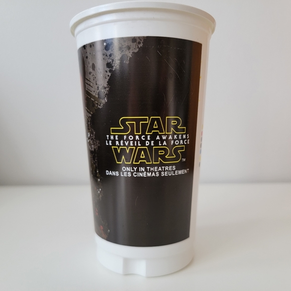 Complete set of 2015 Star Wars 'The Force Awakens' Subway cups - Picture 7 of 7